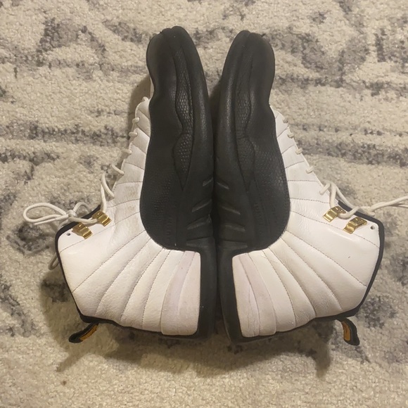 Jordan’s - Picture 3 of 6